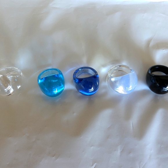 Lalique Crystal Dome Ring - Picture 2 of 2